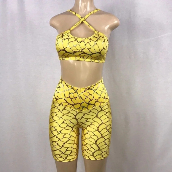 Zuliana Designer Activewear Two Piece Set Made In USA NWT - Picture 1 of 6